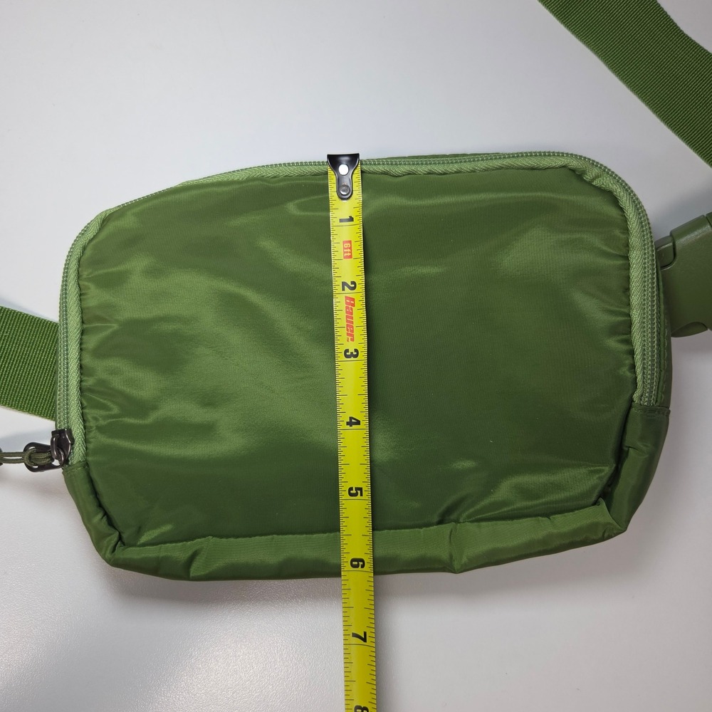 Green Nylon Belt Bag Fanny Pack Crossbody Pouch - Picture 10 of 10